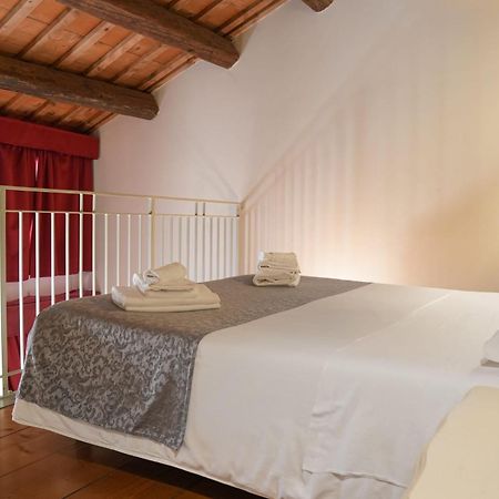 Honey Rooms Ferrara Exterior photo